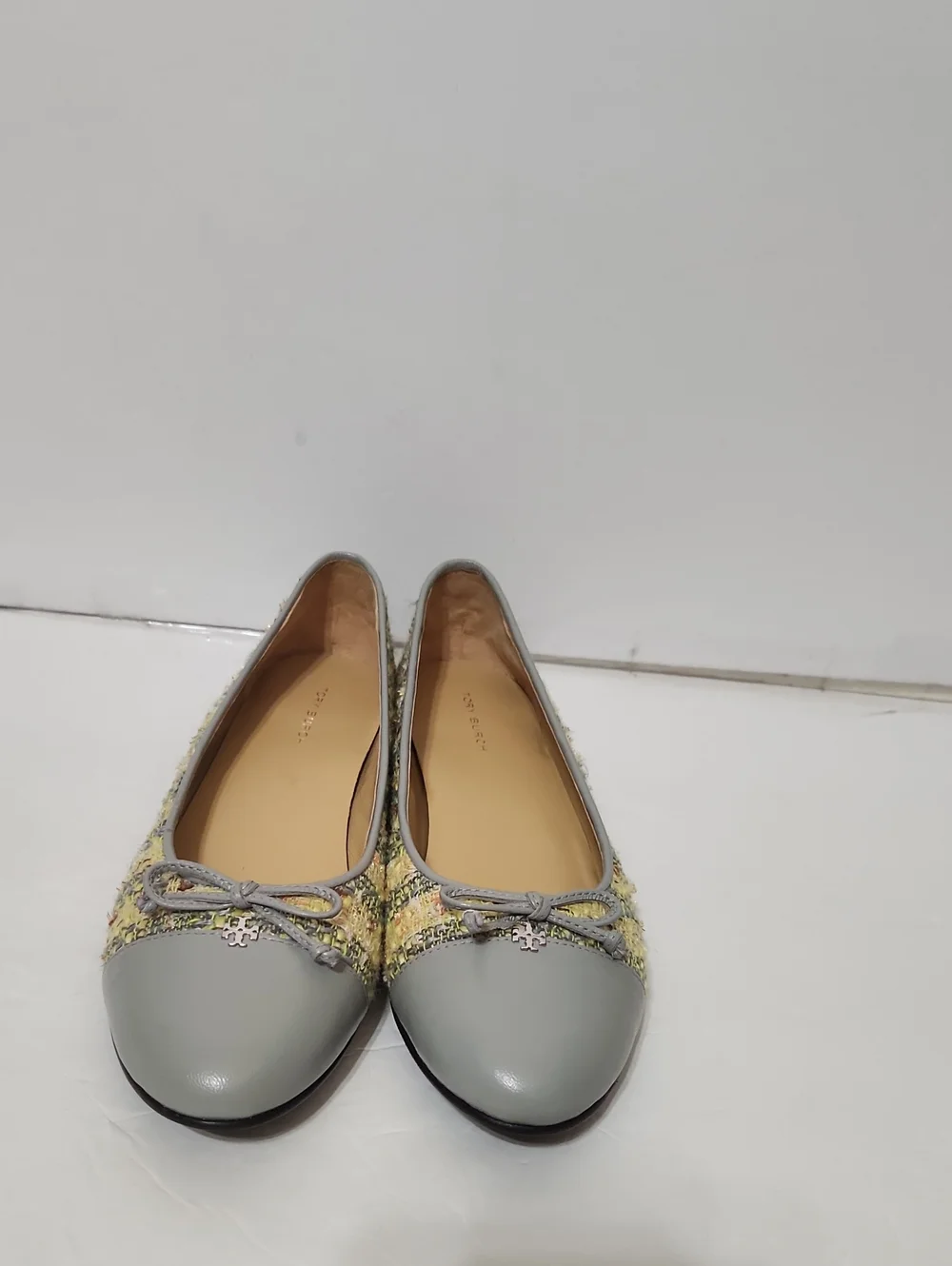 NWOB Tory Burch Leather Tweed Ballet Flats. Size 7.5
